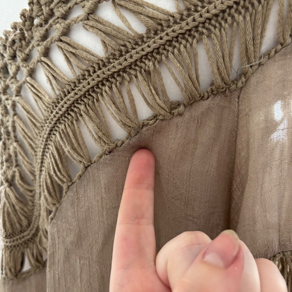 Cecico Taupe Crochet-Trim Tunic Top | Size S - Picture 7 of 8